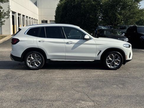 Used 2024 BMW X3 xDrive30i w/ Premium Package AWD/4WD image 4
