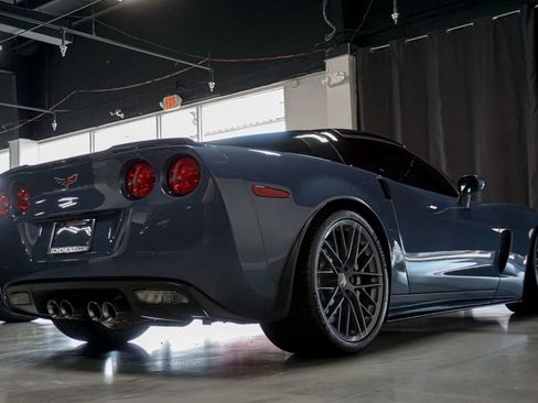 Used 2011 Chevrolet Corvette Z06 RWD image 6
