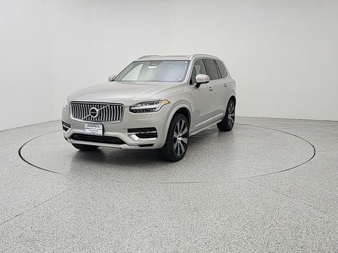 Certified 2025 Volvo XC90 T8 Plus w/ Protection Package Premier AWD/4WD image 1