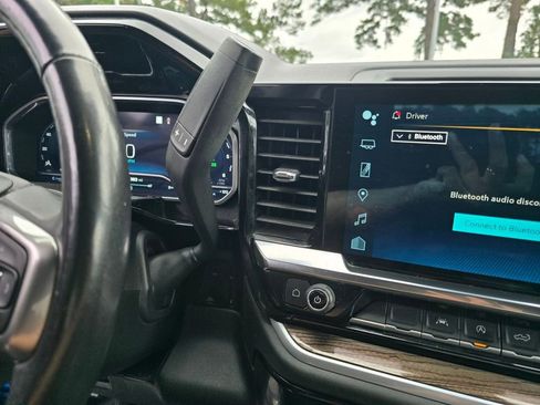 Certified 2022 Chevrolet Silverado 1500 RST image 24