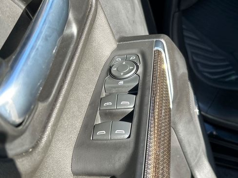 Used 2021 Chevrolet Silverado 1500 LT Trail Boss w/ Convenience Package II AWD/4WD image 20