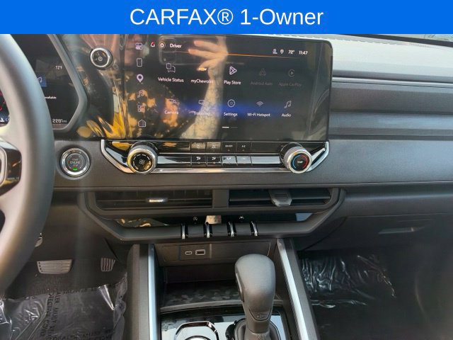 Used 2026 Chevrolet Colorado W/T w/ WT Custom Package AWD/4WD image 8