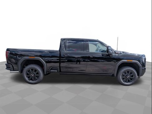 New 2026 GMC Sierra 2500 AT4 w/ AT4 Premium Plus Package AWD/4WD image 3