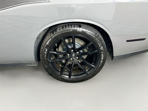 Used 2018 Dodge Challenger T/A RWD image 11