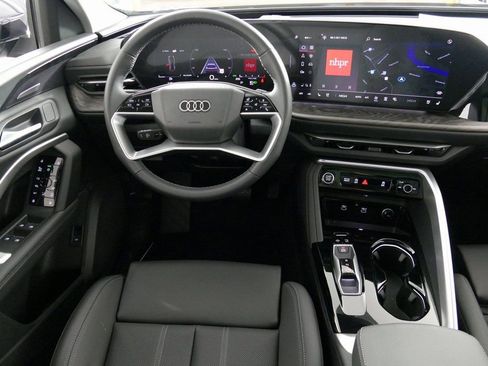 New 2025 Audi Q5 Premium Plus AWD/4WD image 25