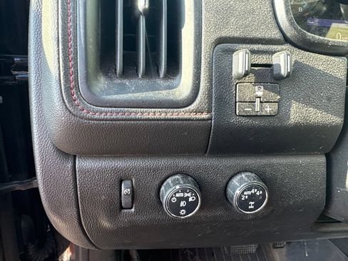 Used 2019 GMC Canyon All Terrain w/ Trailering Package AWD/4WD image 12