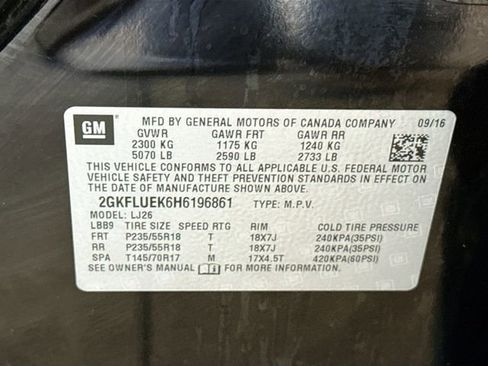 Used 2017 GMC Terrain SLT w/ Open Road Package AWD/4WD image 31