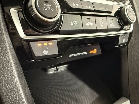 Used 2019 Honda Civic EX image 27
