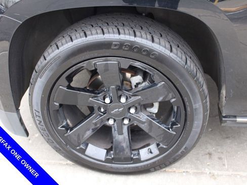 Used 2017 Chevrolet Suburban Premier image 13