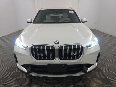 Used 2026 BMW X1 xDrive28i w/ Convenience Package AWD/4WD image 3