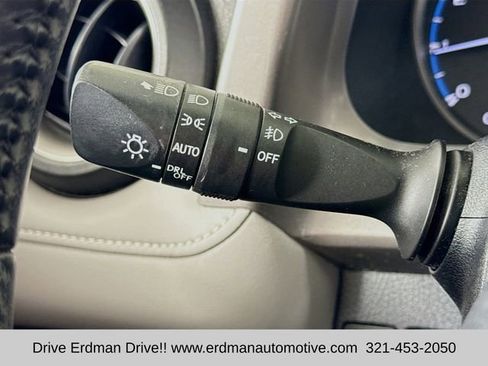 Used 2018 Toyota RAV4 XLE image 14