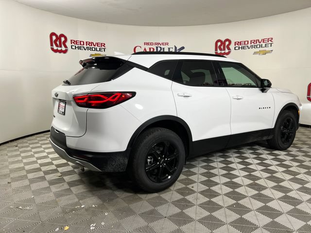New 2026 Chevrolet Blazer LT w/ Convenience Package FWD image 7