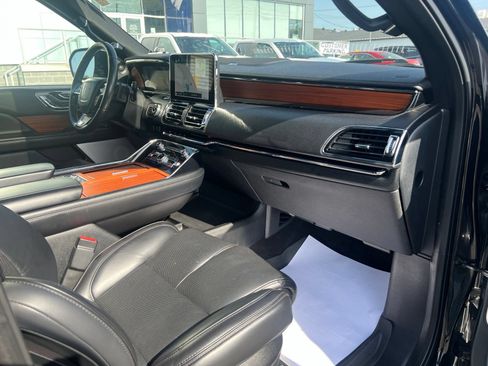 Used 2019 Lincoln Navigator L Reserve AWD/4WD image 78