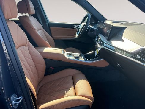 New 2026 BMW X5 xDrive40i w/ Climate Comfort Package AWD/4WD image 15