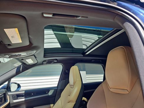 Certified 2025 Porsche Cayenne E-Hybrid AWD/4WD image 16