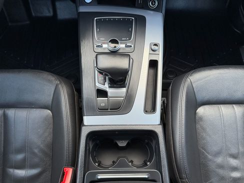 Used 2018 Audi Q5 2.0T Premium Plus w/ Premium Plus Package image 18