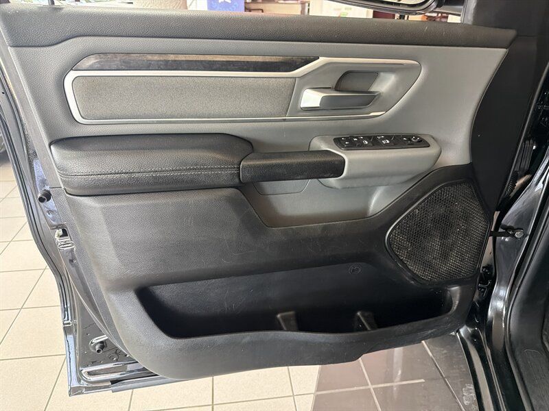 Used 2020 RAM 1500 Big Horn AWD/4WD image 16
