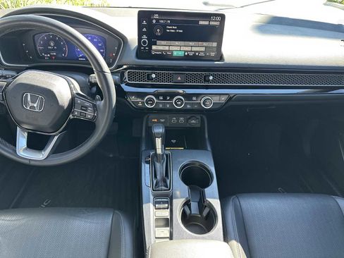Used 2023 Honda Civic Touring image 11