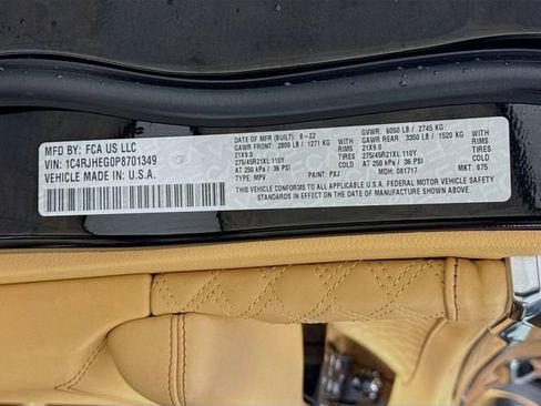 Used 2023 Jeep Grand Cherokee Summit image 37