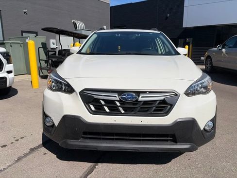 Used 2021 Subaru Crosstrek 2.0i Premium w/ Popular Package #2 AWD/4WD image 3