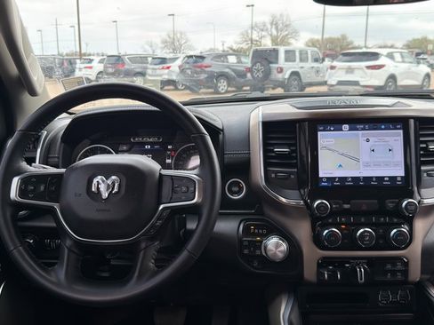 Used 2022 RAM 1500 Laramie image 31
