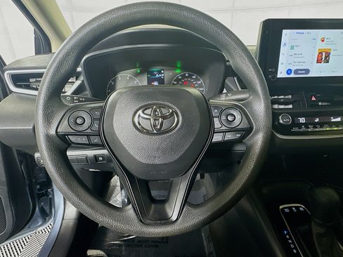 Used 2024 Toyota Corolla LE w/ LE Convenience Package FWD image 15