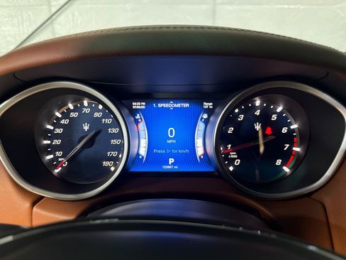 Used 2014 Maserati Ghibli S Q4 AWD/4WD image 15