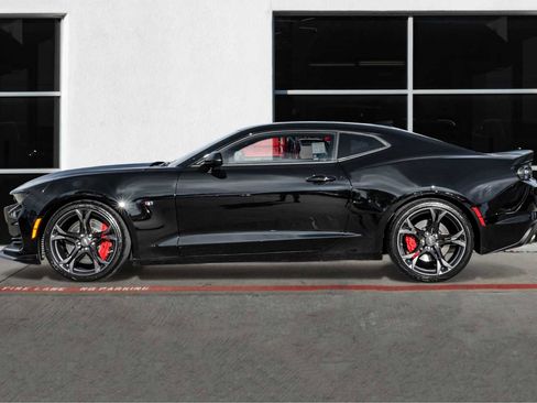 Used 2024 Chevrolet Camaro SS image 11