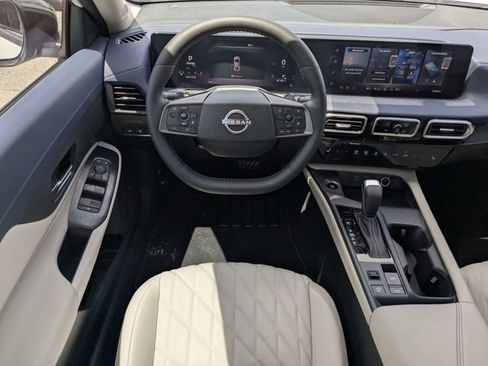 Used 2026 Nissan Sentra SL w/ Floor Mat Package FWD image 11