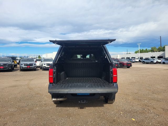 Used 2024 Toyota Tacoma SR5 AWD/4WD image 25