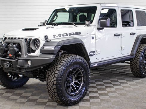 Used 2026 Jeep Wrangler Moab image 7
