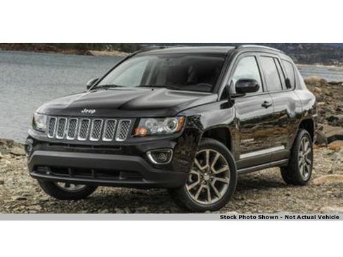 Used 2017 Jeep Compass Sport FWD image 1