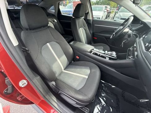 Used 2022 Hyundai Sonata SE FWD image 23