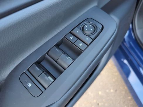 New 2026 Toyota Prius LE image 17