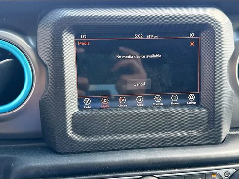 Used 2023 Jeep Wrangler Unlimited w/ Cold Weather Group AWD/4WD image 16