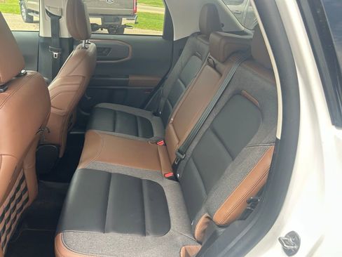 Used 2023 Ford Bronco Sport Outer Banks w/ Tech Package AWD/4WD image 10