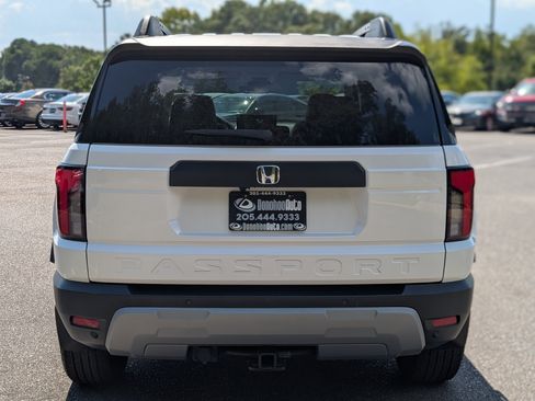 Used 2026 Honda Passport RTL image 8