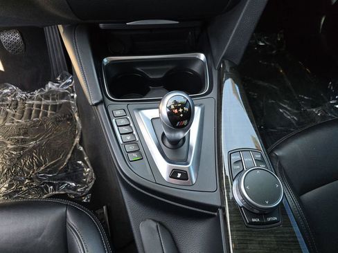 Used 2020 BMW M4 Coupe w/ Competition Package image 31