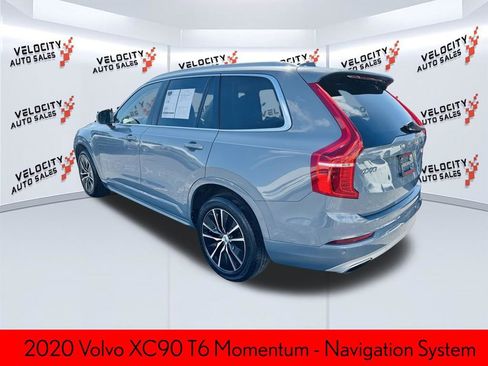 Used 2020 Volvo XC90 T6 Momentum image 5