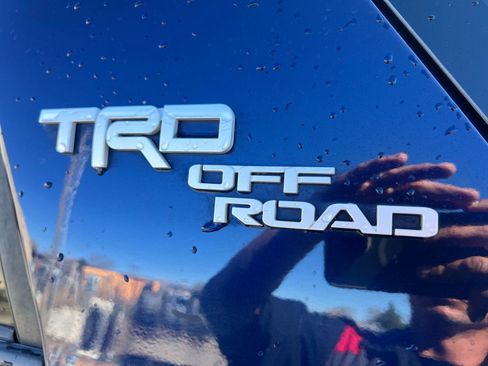 Used 2022 Toyota 4Runner TRD Off-Road Premium w/ Moonroof Package image 31