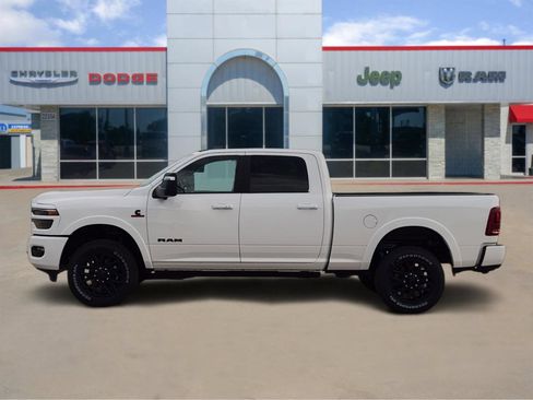 New 2026 RAM 2500 Limited AWD/4WD image 3