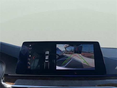 Used 2019 BMW 540i xDrive w/ Luxury Seating Package image 17