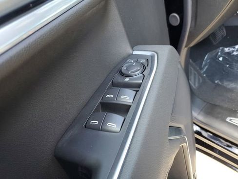New 2026 GMC Sierra 1500 Elevation image 19