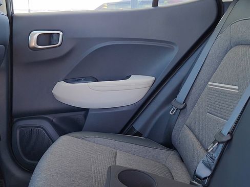 New 2026 Hyundai Venue SEL FWD image 15