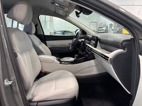 Used 2025 Hyundai Tucson SEL AWD/4WD image 27