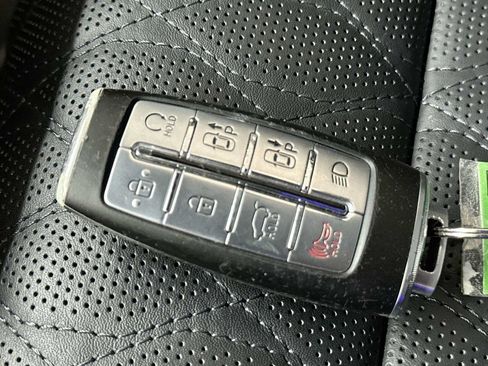 Used 2023 Genesis GV70 3.5T Sport w/ Sport Prestige Package AWD/4WD image 28