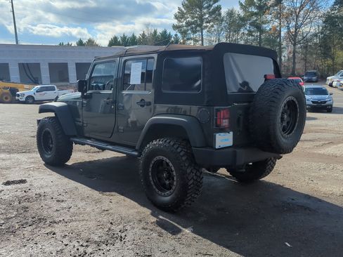 Used 2015 Jeep Wrangler Unlimited Sport w/ Quick Order Package 24S image 7