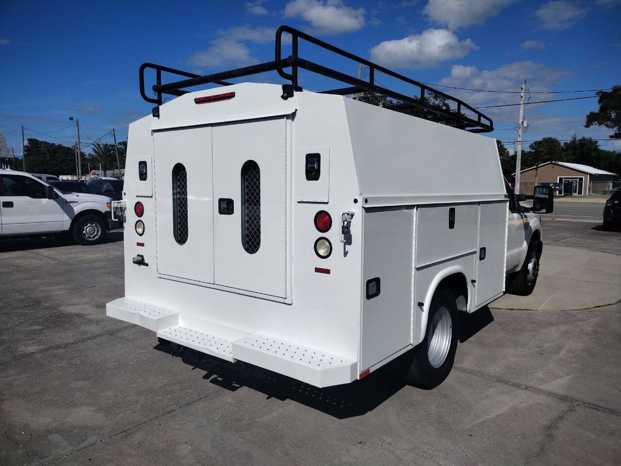 Used 2015 Ford F350 XL RWD image 8