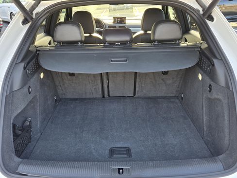 Used 2018 Audi Q3 2.0T Premium w/ Convenience Package image 16