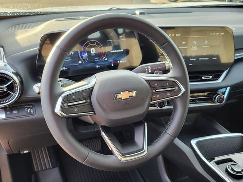 New 2026 Chevrolet Equinox LT image 16